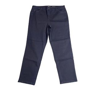 NWT Style Co. Plus Easy Fit Straight Leg Jeans